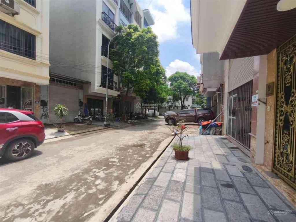 Bán nhà phú diễn 68m2 7 tầng thang máy nhập khẩu nhà mới đẹp giá thương lượng