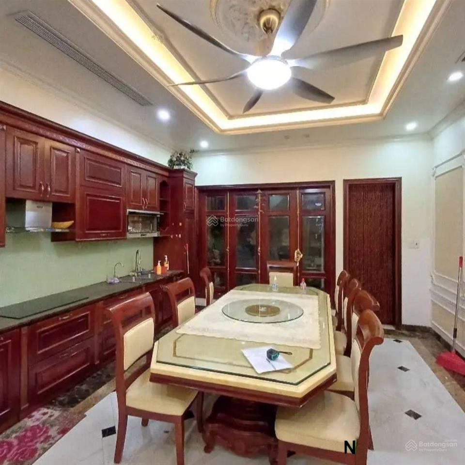 Bán nhà hoàng công chất, phú diễn phân lô vỉa hè, ô tô vào nhà 50m2 giá thương lượng