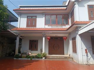 Cho thuê nhà riêng sân vườn gần 400m2 tại cao xanh, giá thỏa thuận, 3pn, 3wc