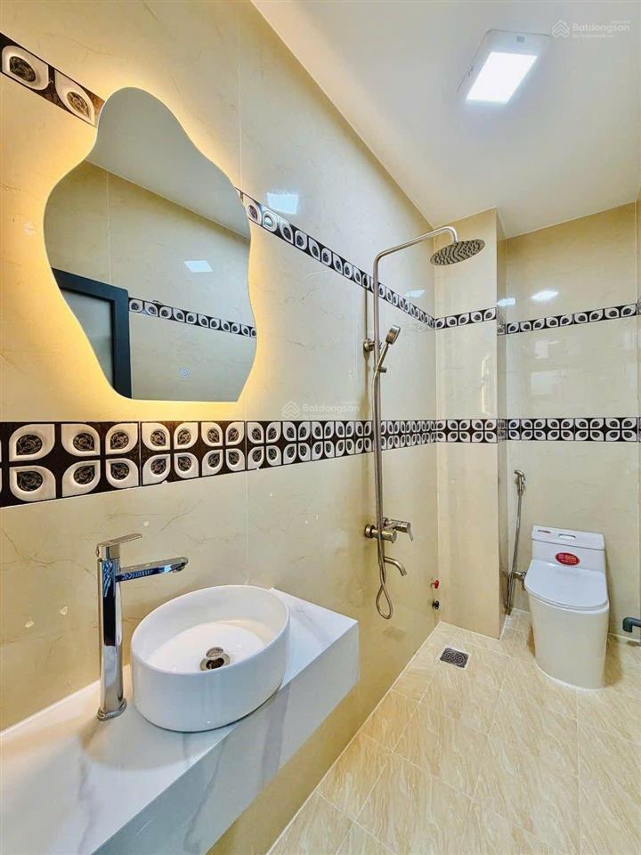 Bán nhà đẹp sau lưng mặt tiền ngang 6m chợ gò vấp phạm ngũ lão phường 1 ra hxt thông 5 căn 6,x t