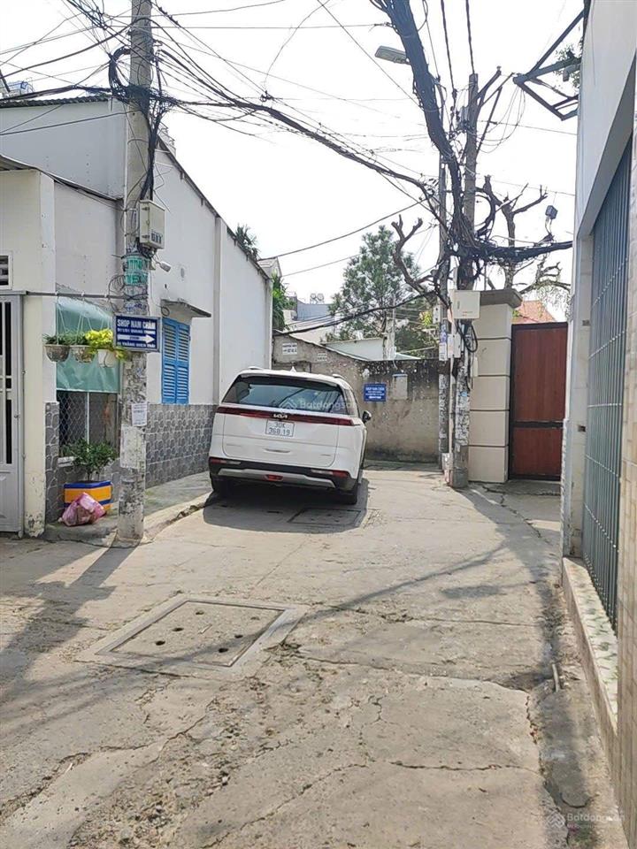 Bán nhà 55m2 ngay chợ gò vấp phường 4 sau lưng hẻm xe tải thông ngang 5,2m nở hậu  xây mới đẹp