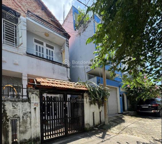 Cho thuê nhà 90 m2 thoáng mát, hẻm ô tô