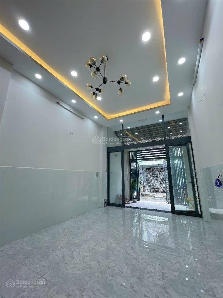 Siêu phẩm 4 tầng, 5pn, xe hơi ngủ trong nhà, cuối tân kỳ tân quý nhỉnh 5 tỷ.