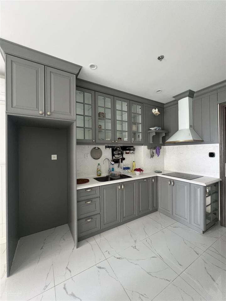 Cần cho thuê căn 2pn+ bếp rèm giá rẻ cho sinh viên đông người