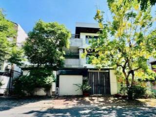 Bán gấp biệt thự sadeco ven sông, 23 tỷ, 126 m2, tân phong, q7, hcm