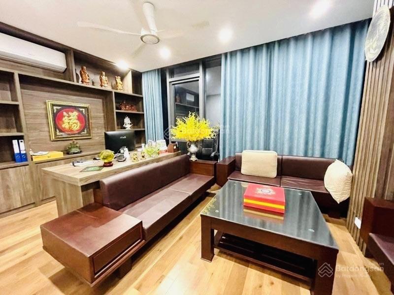 Bán tòa văn phòng! nguyễn thị định, thang máy, ô tô tránh, vỉa hè, thông thẳng phố, kd, vp. 70m2*6t