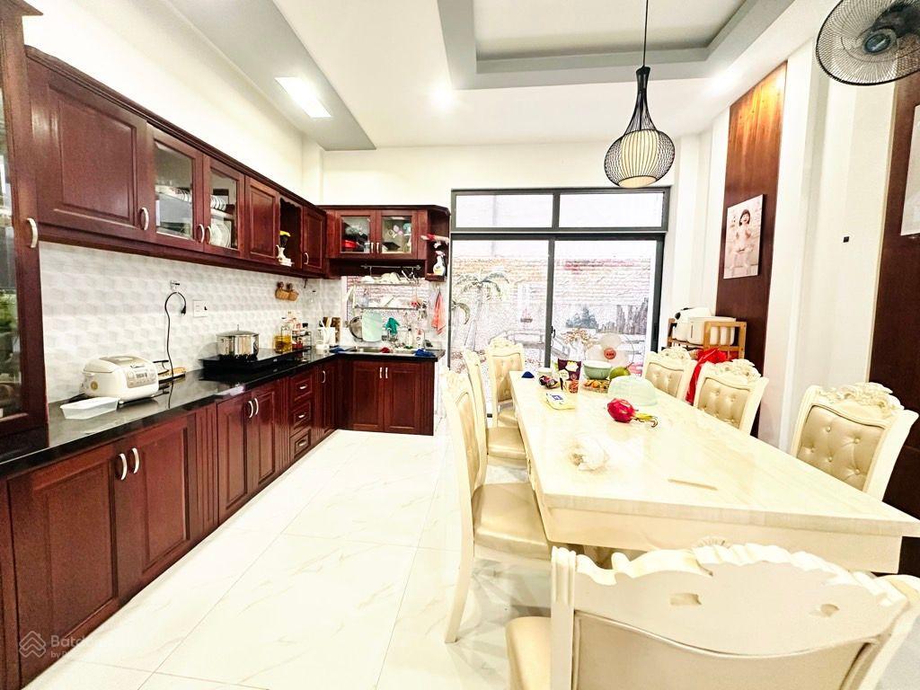 Tìm chủ mới căn nhà đang ở thạnh lộc 29  gần hà huy giáp  chợ cầu đồng  hơn 7tỷ