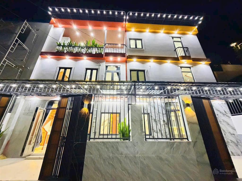 Hơn 5tỷ  nhà ngang 7m  thạnh xuân 22  gần chợ minh phát  khu picity q12