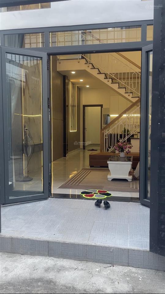 Hơn 5tỷ  nhà ngang 7m  thạnh xuân 22  gần chợ minh phát  khu picity q12