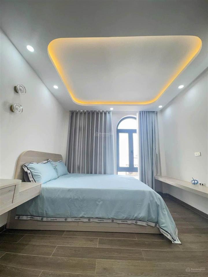 Nhà 4 tầng  p.11 thống nhất  gò vấp  4.5 tỏi