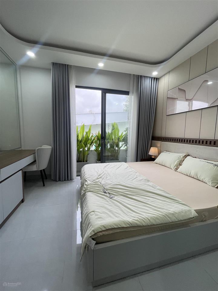 Nhà xây mới cực đẹp  thạnh lộc 19  sát gò vấp
