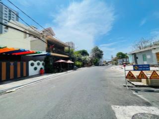 Bán toà nhà gần tháp tam thắng cách biển bãi sau 400m đường hồ quý ly đông đúc khách du lịch