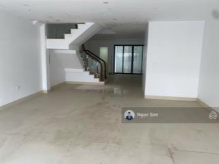 Cho thuê nhà vườn c38 geleximco 114m2 hoàn thiện cả nhà phù hợp ở & làm văn phòng