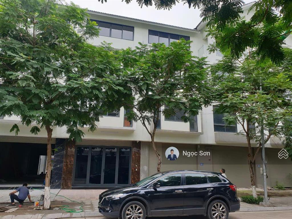 Cho thuê liền kề 100m2 hoàn thiện đẹp, full điều hòa, nhận nhà ngay