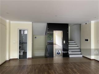 Siêu shophouse kinh doanh khu c hoàn thiện đẹp có thang máy cần cho thuê ngay