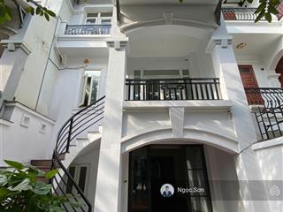 Cho thuê nhà vườn 120m khu a  gần vinhomes smart city  nhận nhà đầu tháng 8