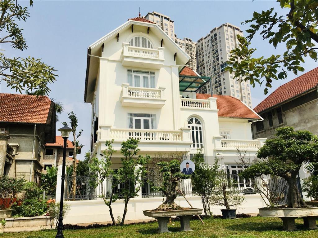 Siêu hiếm! biệt thự góc hồ hoàn thiện full khu bảo sơn  cần bán gấp  giá 130 tỷ