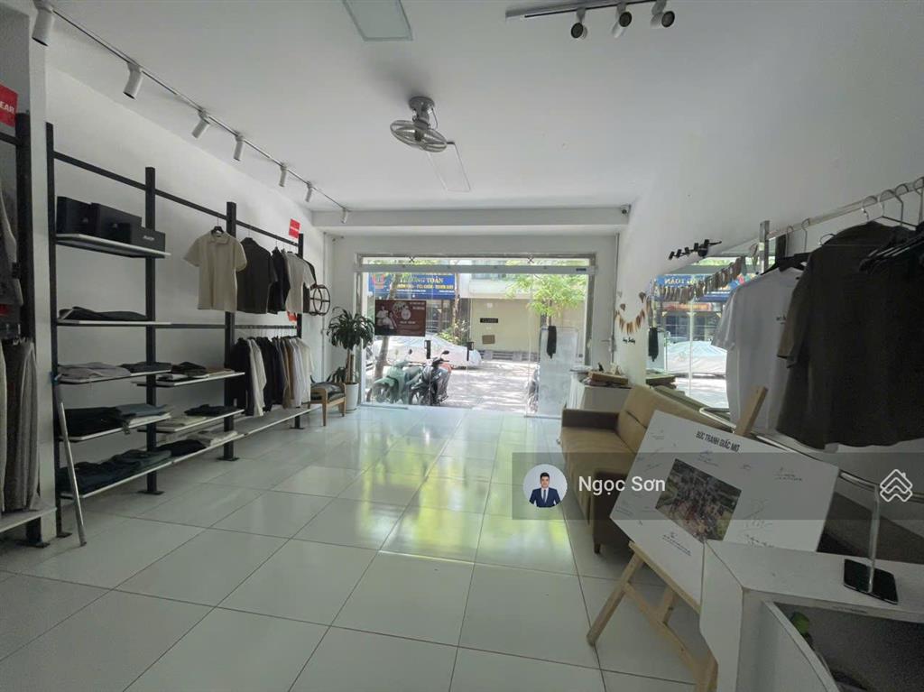Cho thuê liền kề geleximco khu c, hoàn thiện chuẩn văn phòng & showroom, giá chỉ 16tr/tháng