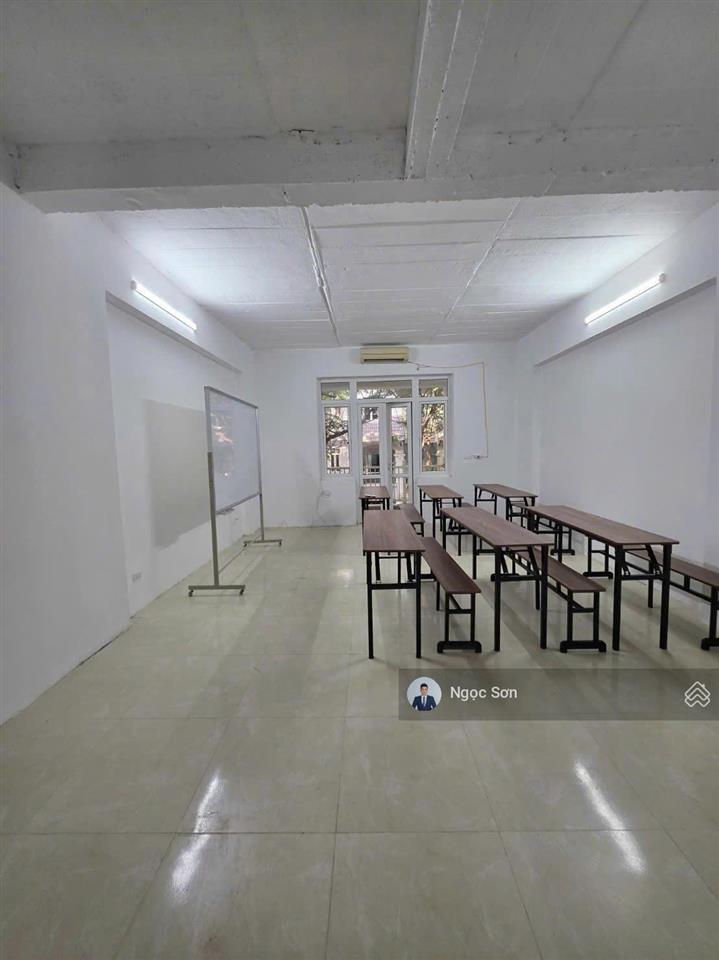 Cho thuê liền kề geleximco  101m2 mặt tiền 5m  giá chỉ 21tr/tháng  0928 036 ***