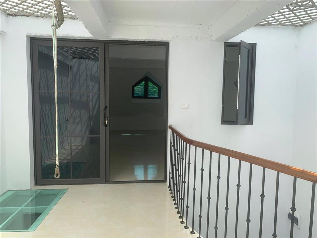 Cho thuê liền kề geleximco  101m2 mặt tiền 5m  giá chỉ 21tr/tháng  0928 036 ***