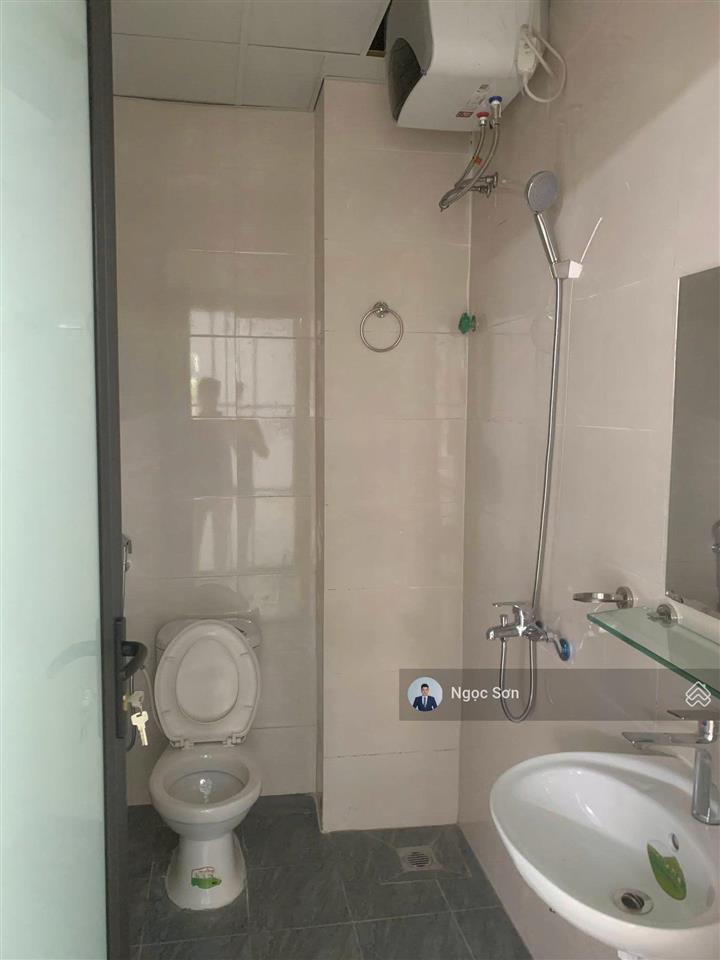 Cho thuê liền kề geleximco  101m2 mặt tiền 5m  giá chỉ 21tr/tháng  0928 036 ***