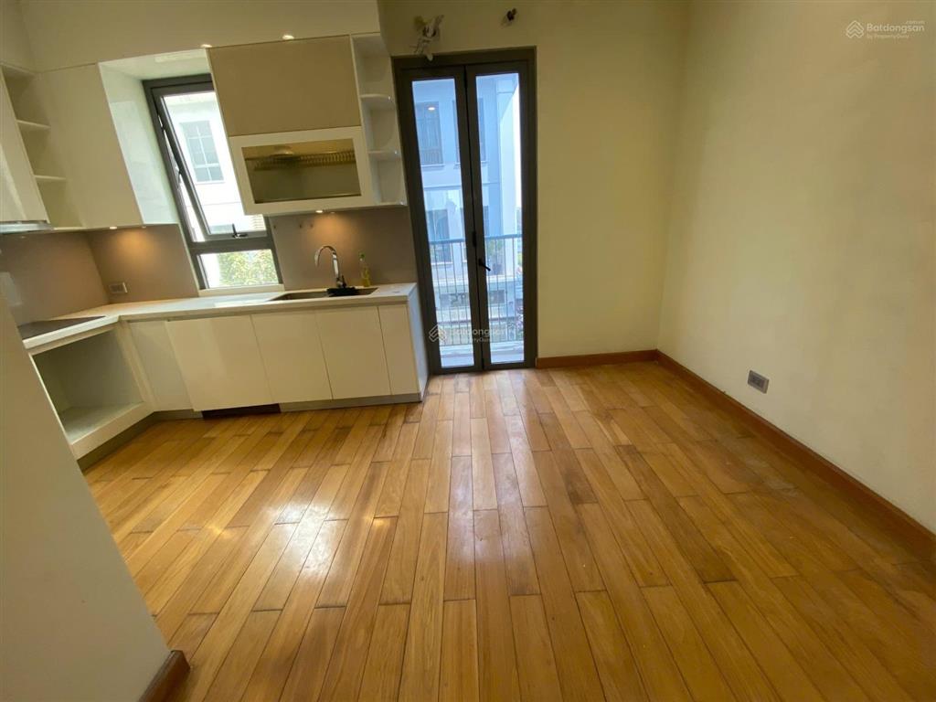 Chính chủ cho thuê gấp the manor central park nguyễn xiển 75m2, 5 tầng, mt 5m nhà mới 100%.