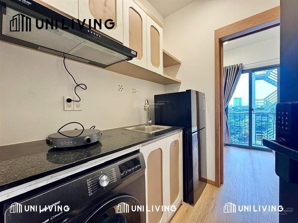 Cho thuê căn hộ mini ban công máy giặt riêng tại ung văn khiêm gần q1 q2 landmark 0354 432 ***. hằng