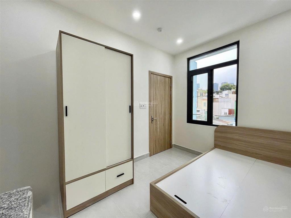 Cho thuê căn hộ mới vừa khai trương ban công tại trường sa gần q1 q2 q3 landmark 0354 432 ***.hằng