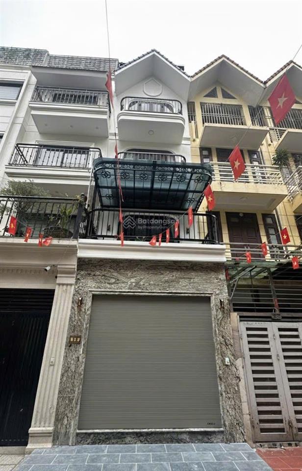 Bán nhà kinh doanh tốt ô tô vào nhà kđt nam la khê  ngô thì nhậm ngay ngã tư văn phú parkcity hn