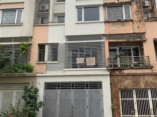 Bán nhanh duy nhất 1 căn 90m xây thô lk văn phú  trục chính kinh doanh  cạnh tháp đồng hồ lacasta