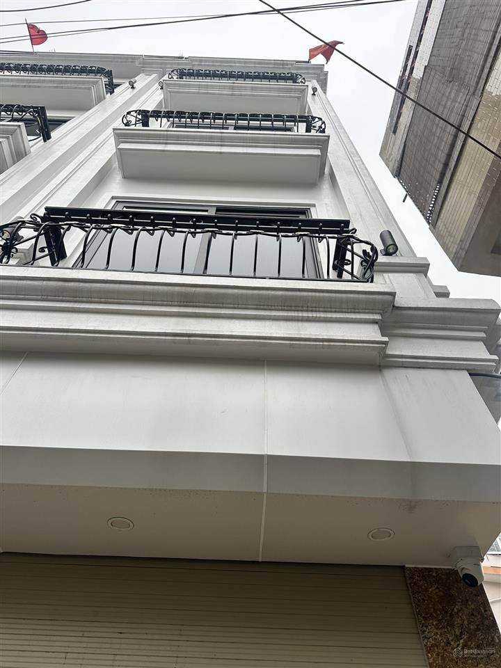Bán nhanh nhà mới 5 tầng thang máy ngõ bagac  ngã tư văn phú  la khê  cửa ga tầu điện