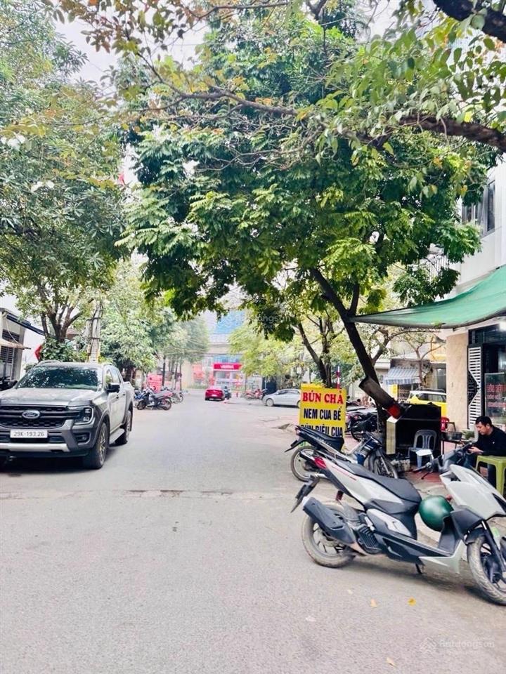 Bán nhanh nhà mới 5 tầng thang máy ngõ bagac  ngã tư văn phú  la khê  cửa ga tầu điện