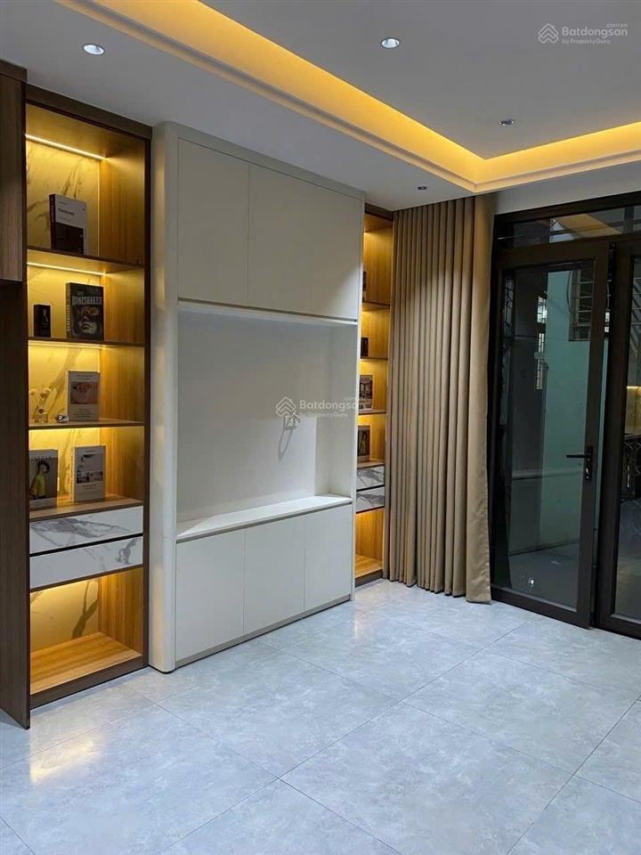 Bán nhà mặt ngõ 5t, thang máy, full nội thất. ngô thì sỹ thông sang galaxy vạn phúc  roman plaza