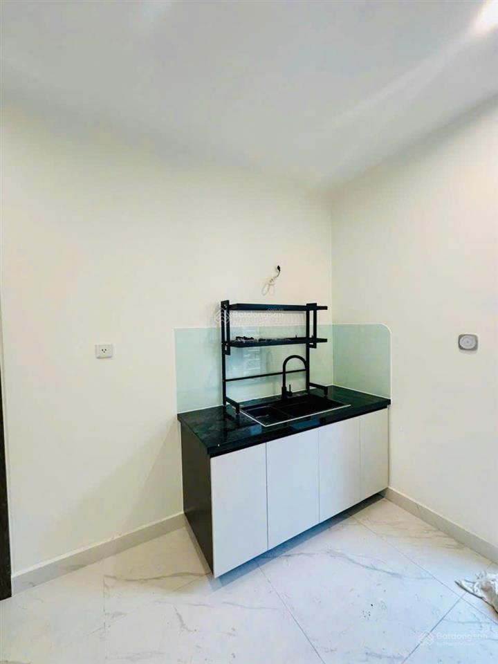 Căn hộ duy nhất the beverly giá 8 triệu, 80m2, 2pn, 2wc