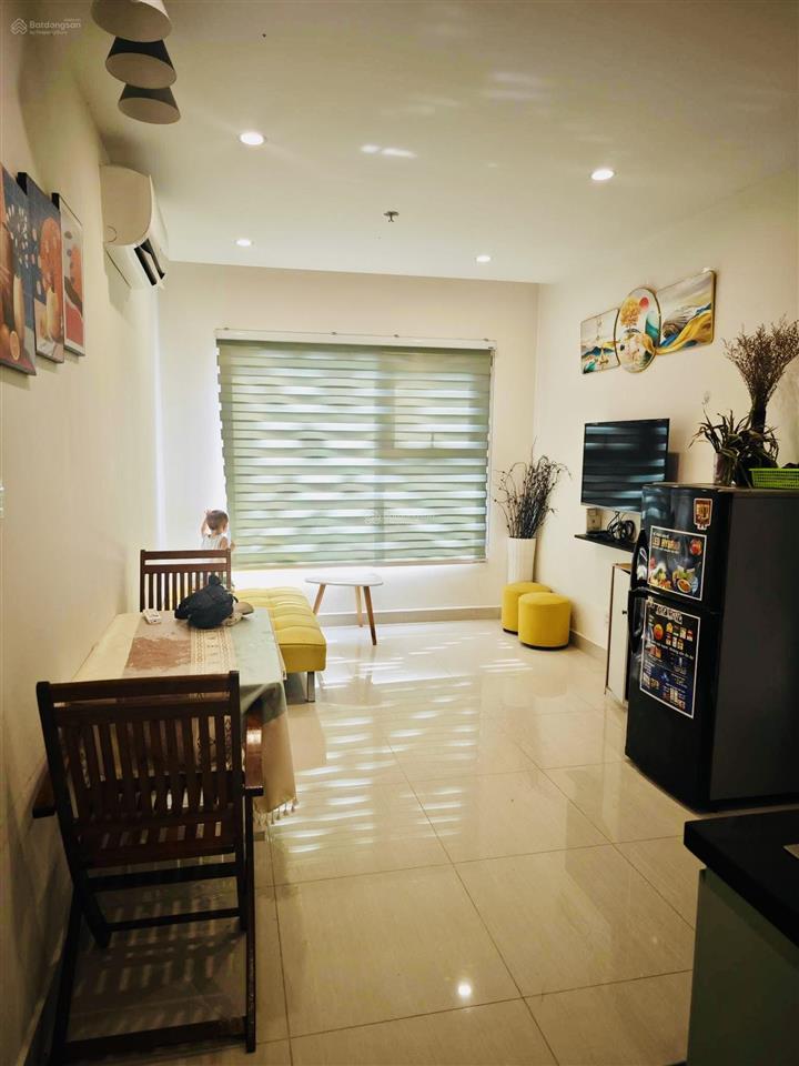 Cho thuê 1pn, 1wc full nội thất, 36m2 ở the origami  vinhomes grand park, 6,2 triệu
