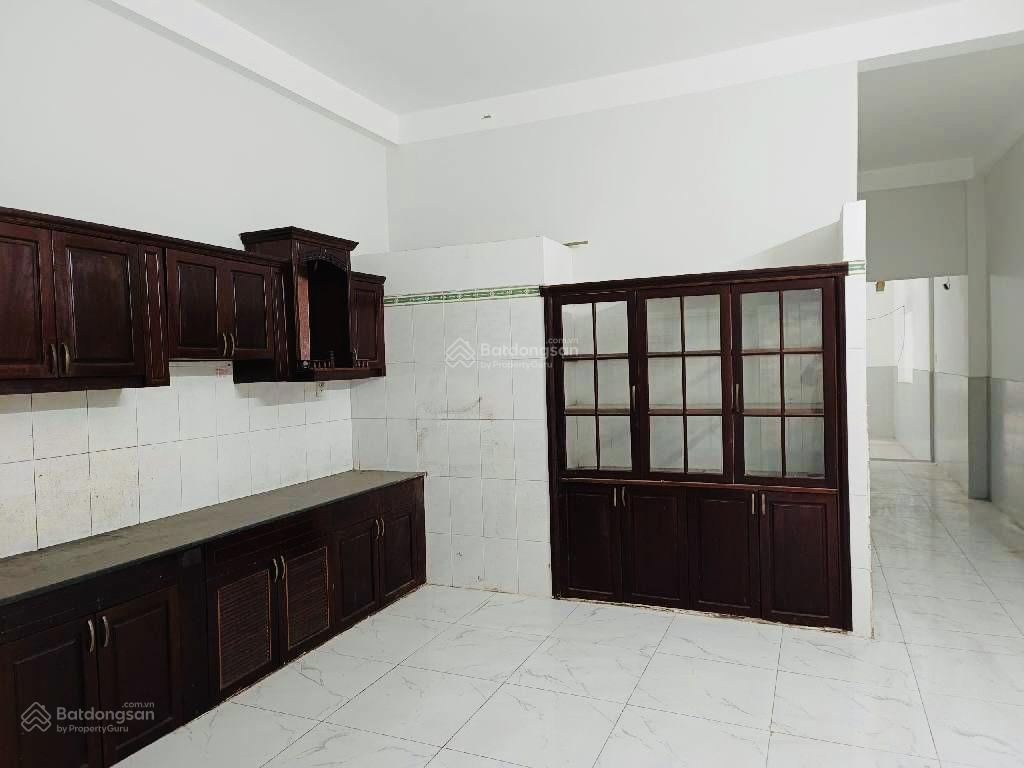 Ngang đỉnh 5x29m 147m2  3 tầng  mặt tiền đường thới an 20  sát lê thị riêng