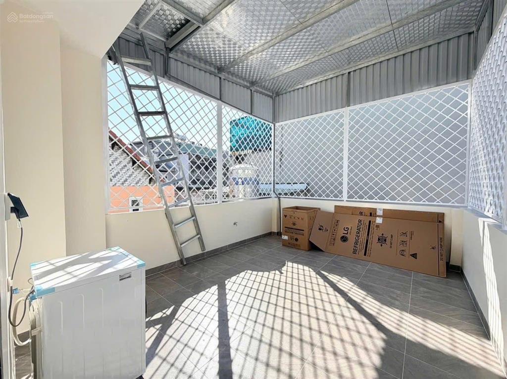 Mặt tiền đường thới an 18  3 tầng  mới 100% full nt  4x22m  shr hỗ trợ vay bank