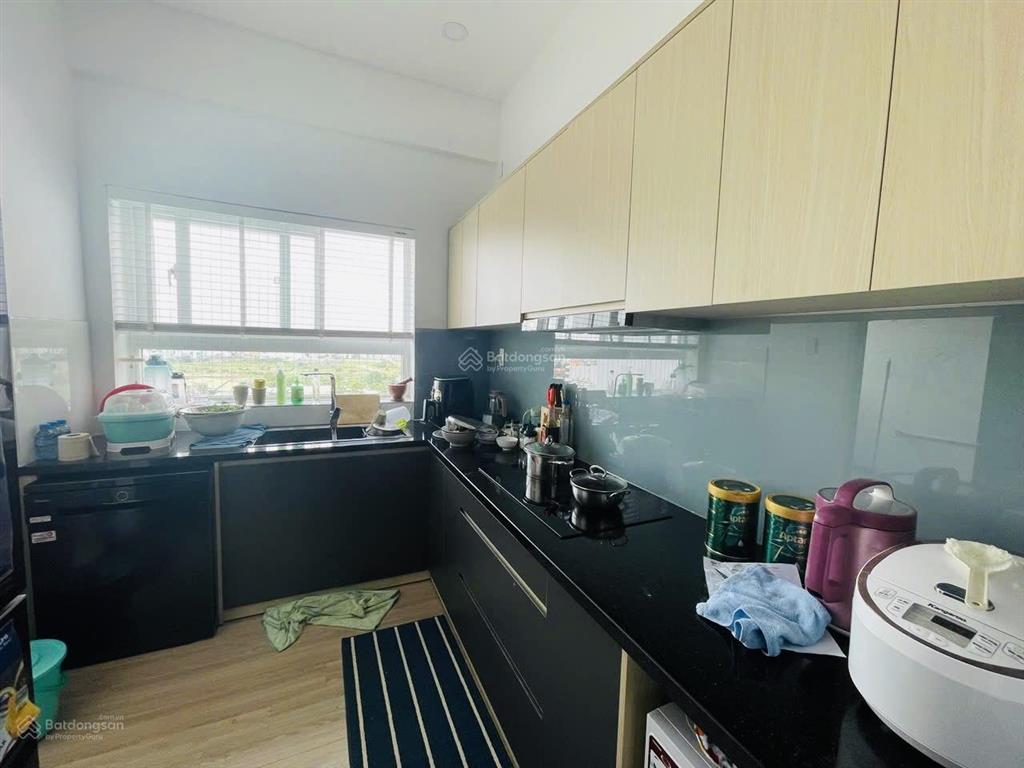 Gấp bán căn góc view đẹp  71m2  2pn  cc thới an  shr cc ngay