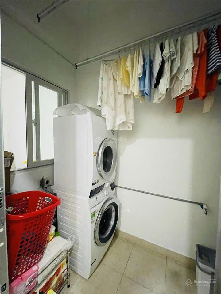 Gấp bán căn góc view đẹp  71m2  2pn  cc thới an  shr cc ngay