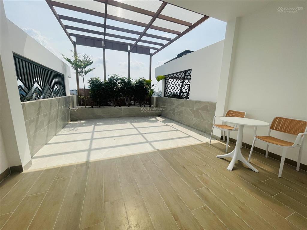 Mới 100% 5 tầng đúc có thang máy  85m2 4.4x20m  sát mt lê quang hoà (tx25 cũ) thới an