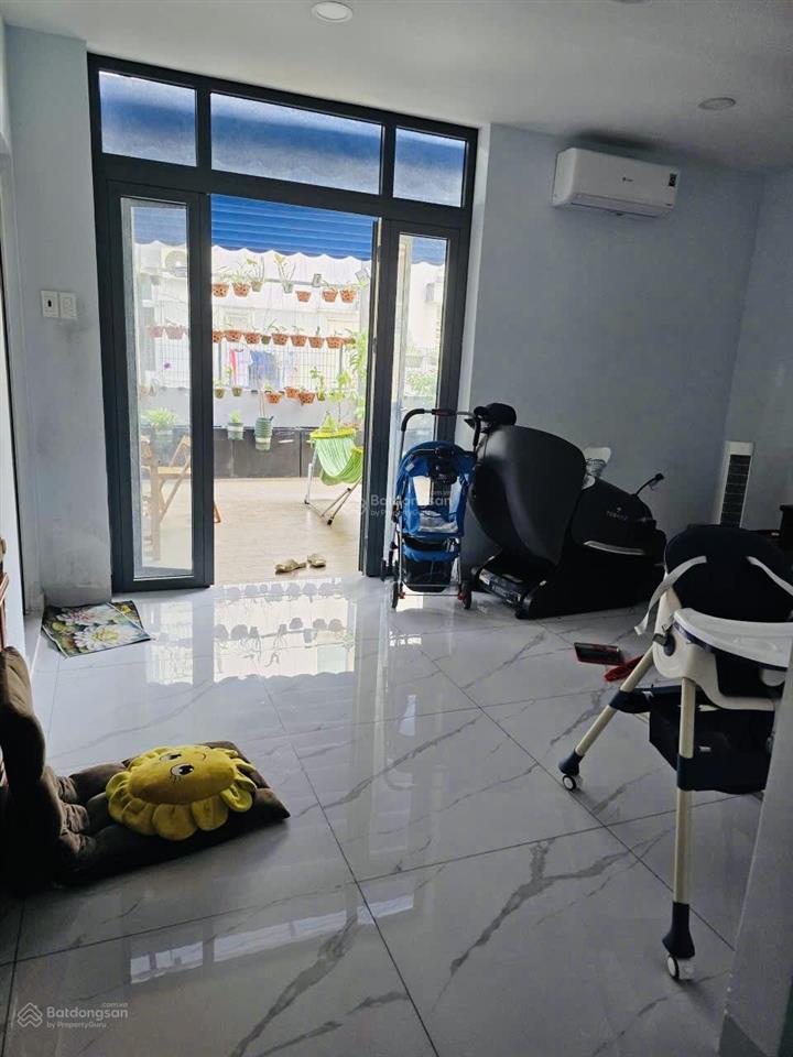 Hiếm  gấp bán căn hộ sân vườn 170m2  chung cư thới an  ngay unbd q12 (cũ)
