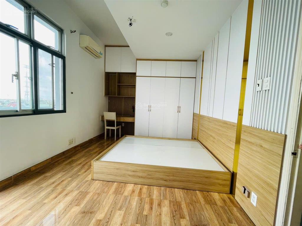 Hiếm  bán gấp căn góc  100m2  3pn  3 bancol  chung cư thới an  shr công chứng ngay
