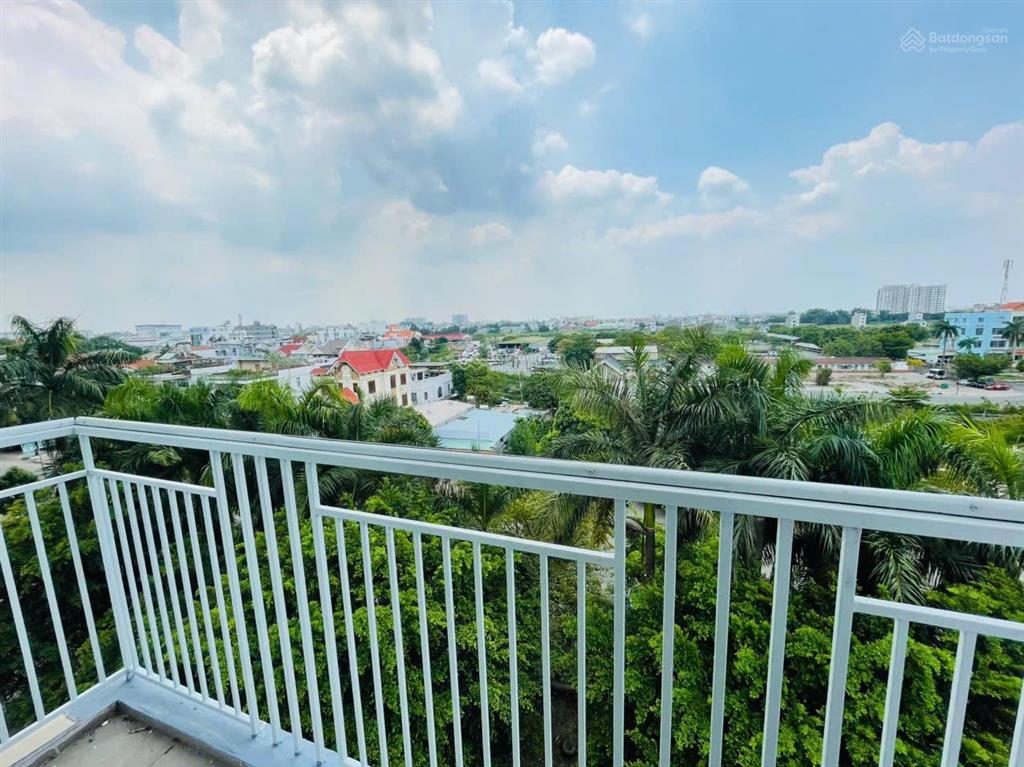 Hiếm  bán gấp căn góc  100m2  3pn  3 bancol  chung cư thới an  shr công chứng ngay