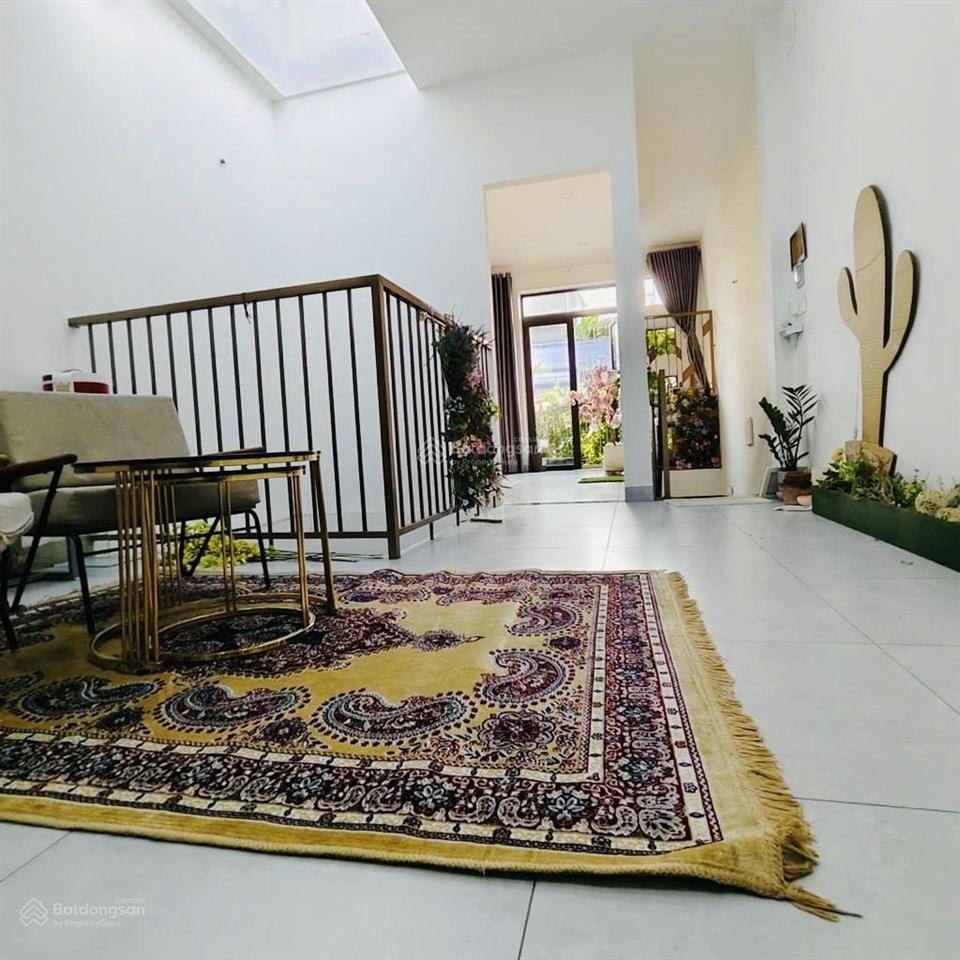Nhà đẹp chân dài 4x24m  xe hơi ngủ trong nhà thông lê thị riêng  thới an