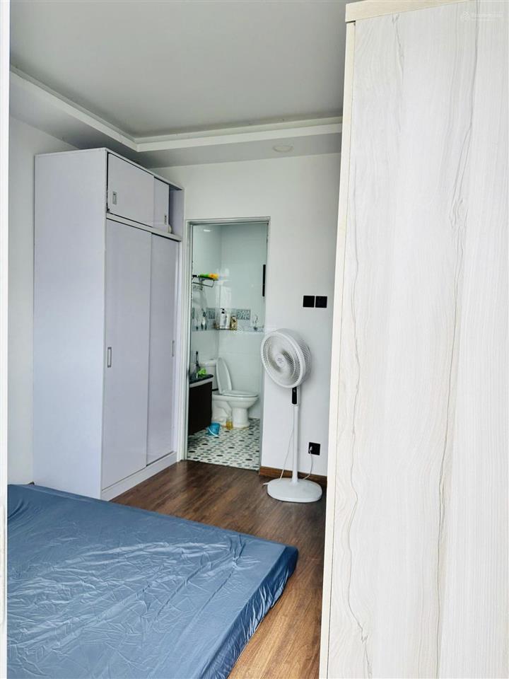 Gấp bán  nhà đẹp ở ngay  chung cư thới an  80m2  shr