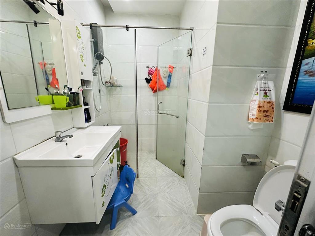 Gấp bán  căn góc đẹp ở ngay  chung cư thới an  84m2  3pn  3 balcon cực thoáng