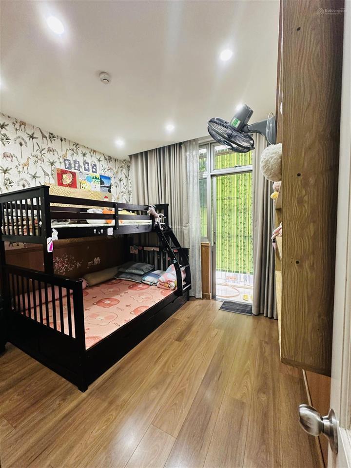 Gấp bán  căn góc đẹp ở ngay  chung cư thới an  84m2  3pn  3 balcon cực thoáng