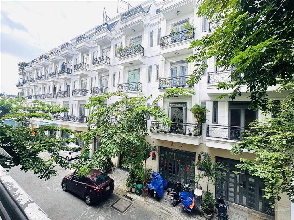 Căn góc khu đồng bộ hà huy giáp  thới an  6.2x13m  5 tầng + thang máy  chỉ 7.95 tỷ tlcc