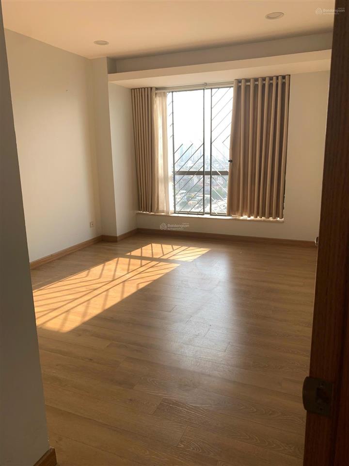 Bán căn đỉnh cao sky city tower a 139m2 3 ngủ, view thoáng giá bao phí 17.65 tỷ  cơ hội hiếm có