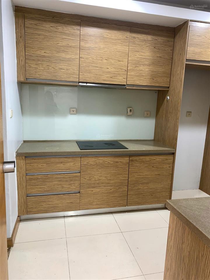 Bán căn đỉnh cao sky city tower a 139m2 3 ngủ, view thoáng giá bao phí 17.65 tỷ  cơ hội hiếm có